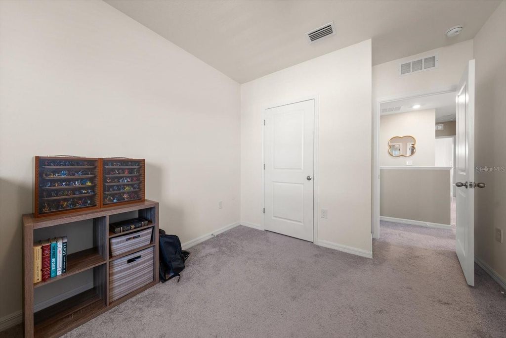 Image 35 of property listing at 16176 SOFT FERN TRACE, Odessa, FL 33556