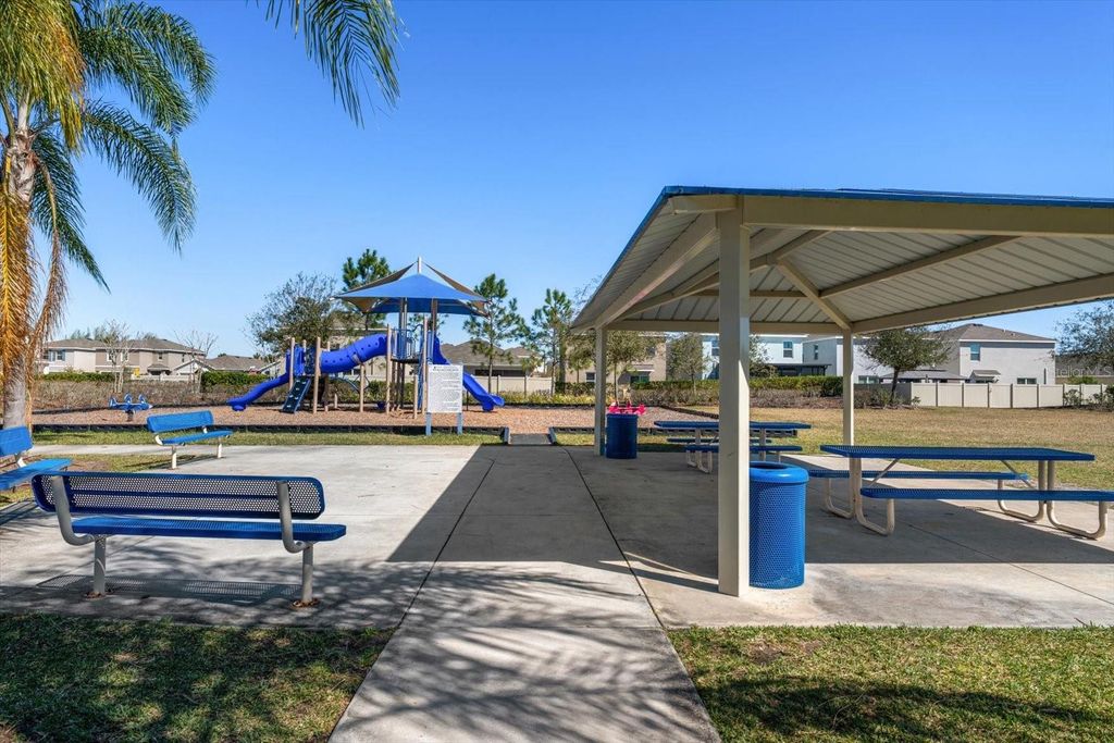 Image 45 of property listing at 16176 SOFT FERN TRACE, Odessa, FL 33556