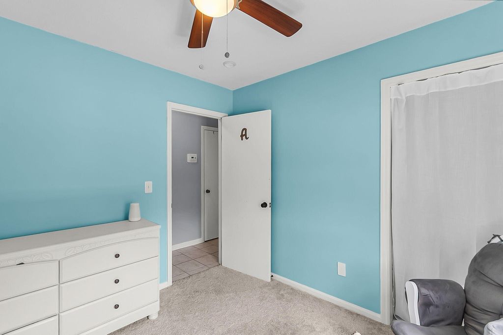 Image 22 of property listing at 118 Waring Road, Summerville, SC 29485