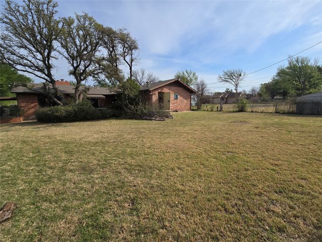 1605 Saint John Street, Wichita Falls, TX 76302