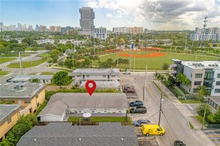 411 SE 3rd Ave 2, Hallandale Beach, FL 33009