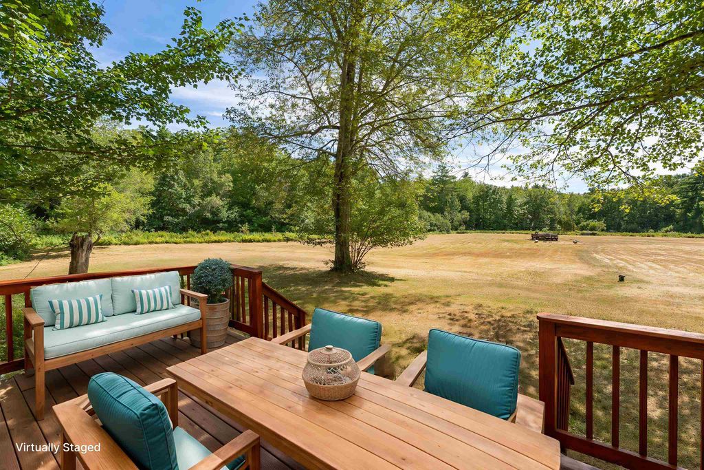 395 Greenhill Road, Barrington, NH 03825