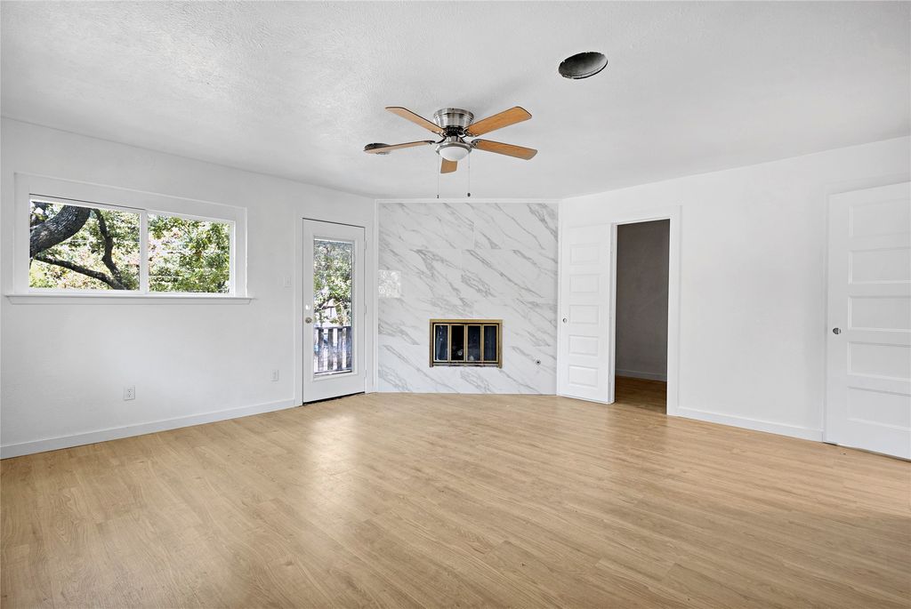 520 Circleview Drive S, Hurst, TX 76054 — photo 5
