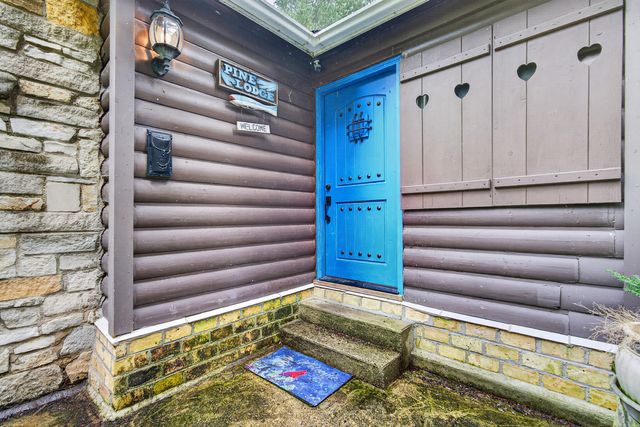 27686 W Rowe Avenue, Spring Grove, IL 60081