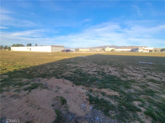 1 Malaki, Apple Valley, CA 92308