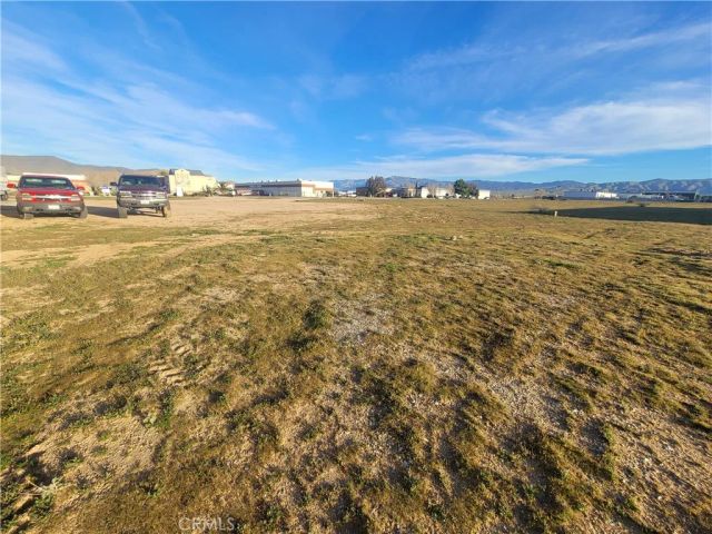 1 Malaki, Apple Valley, CA 92308