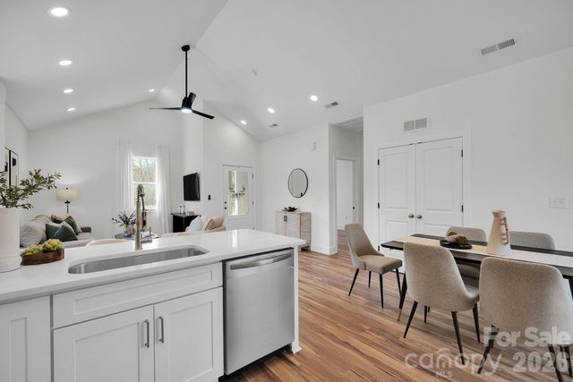 122 Plum Tree Lane, Statesville, NC 28677