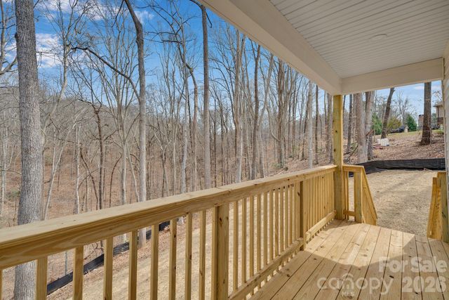 122 Plum Tree Lane, Statesville, NC 28677