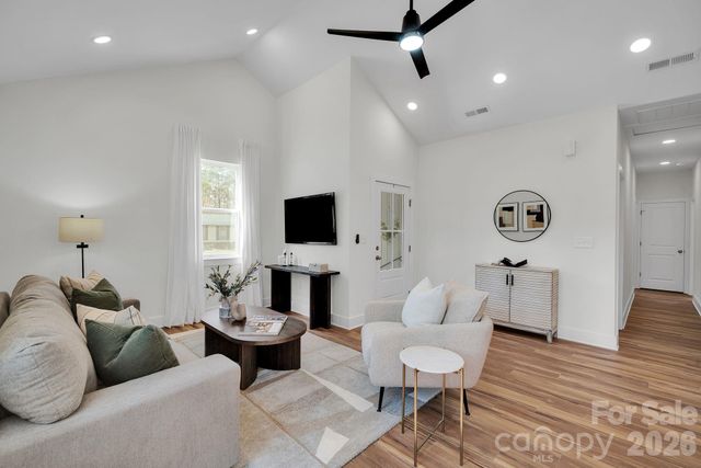 122 Plum Tree Lane, Statesville, NC 28677