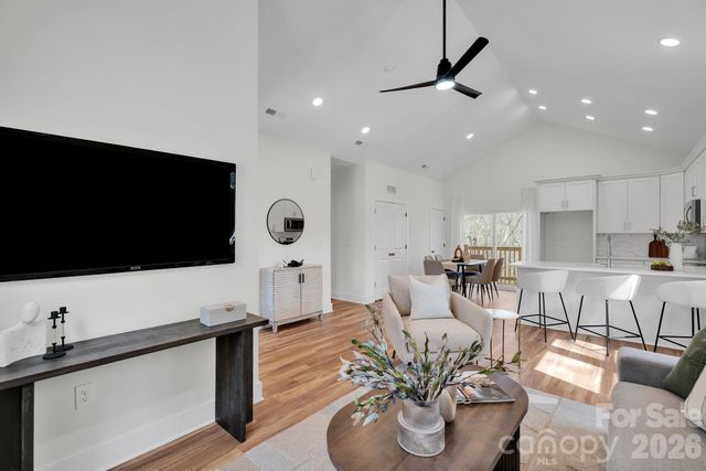 122 Plum Tree Lane, Statesville, NC 28677