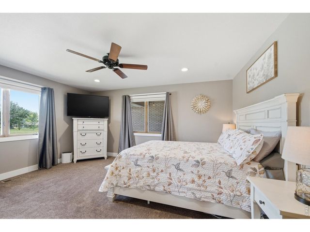 3919 Surrey Ridge Dr, Loveland, CO 80537