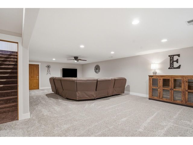 3919 Surrey Ridge Dr, Loveland, CO 80537
