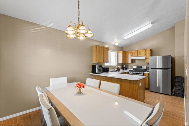 3422 W BRIAR DR, West Jordan, UT 84084