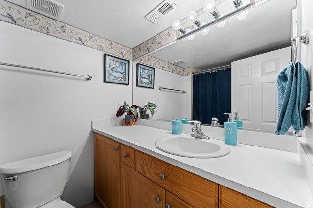 3422 W BRIAR DR, West Jordan, UT 84084