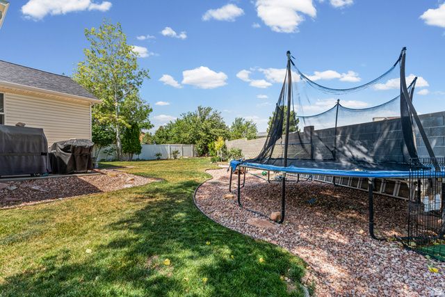 3422 W BRIAR DR, West Jordan, UT 84084