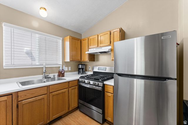 3422 W BRIAR DR, West Jordan, UT 84084