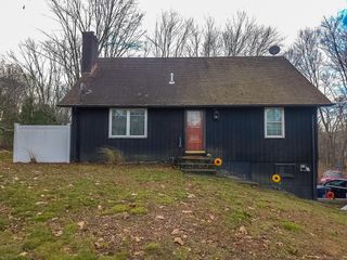 11 Bobin Road, Plymouth, CT 06786