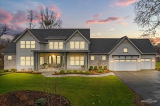 1862 W Wiesbrook Road, Wheaton, IL 60189