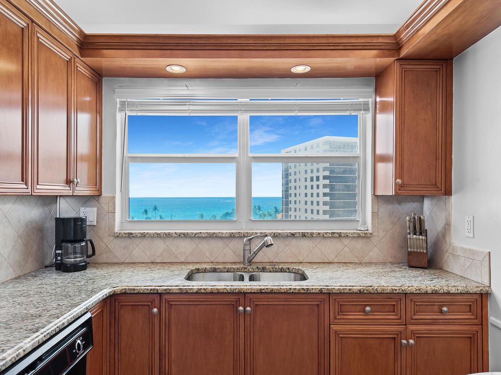 Image 6 of property listing at 3310 S Ocean Boulevard 928d, Highland Beach, FL 33487