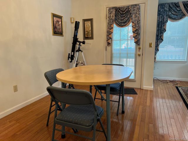 508 Somerset Court, Fishkill, NY 12524