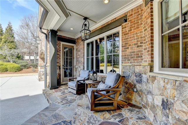 989 Crescent River Pass, Suwanee, GA 30024