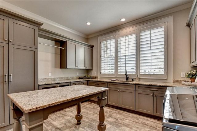 989 Crescent River Pass, Suwanee, GA 30024