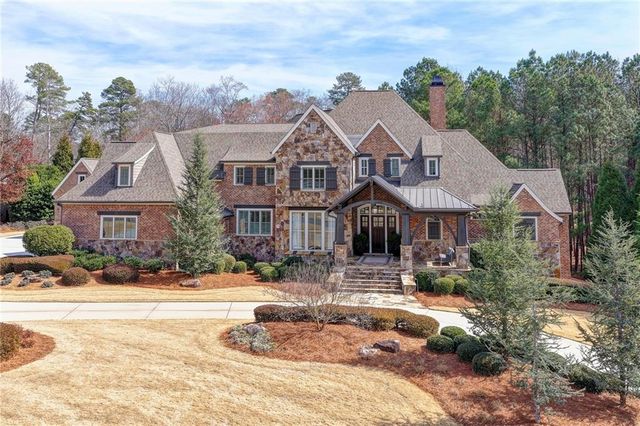 989 Crescent River Pass, Suwanee, GA 30024