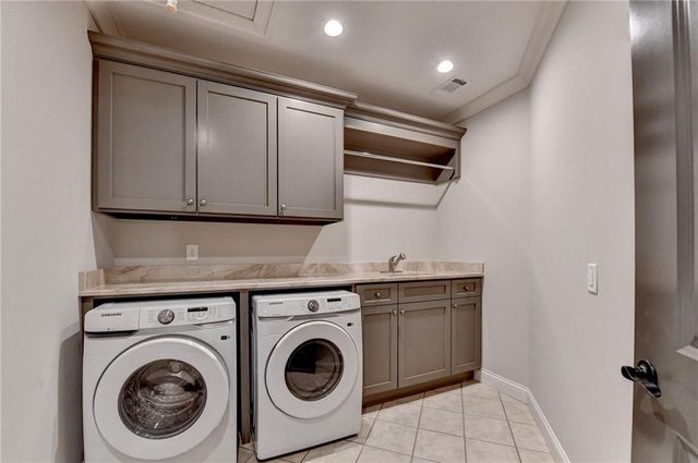 989 Crescent River Pass, Suwanee, GA 30024