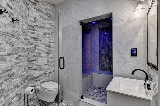 989 Crescent River Pass, Suwanee, GA 30024