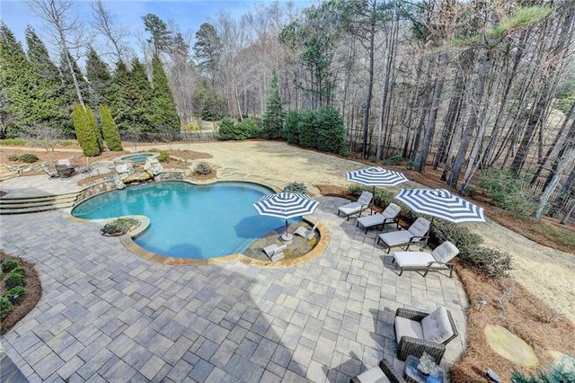989 Crescent River Pass, Suwanee, GA 30024