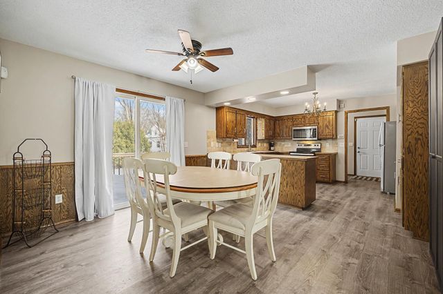 521 Mcdevitt Street, Shakopee, MN 55379