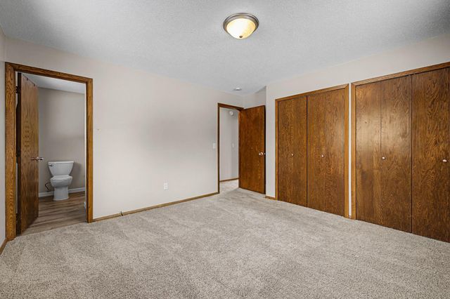 521 Mcdevitt Street, Shakopee, MN 55379