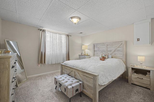 521 Mcdevitt Street, Shakopee, MN 55379