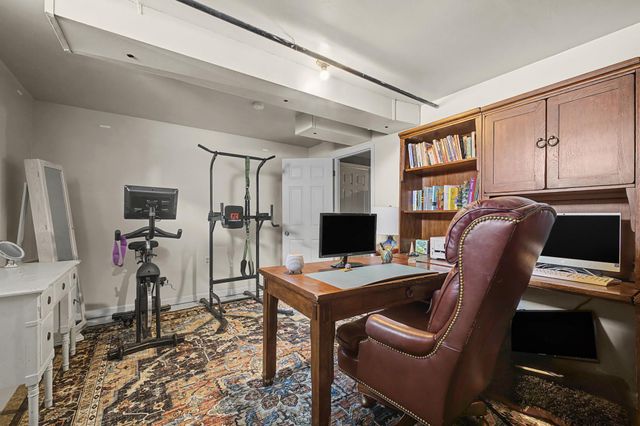 521 Mcdevitt Street, Shakopee, MN 55379