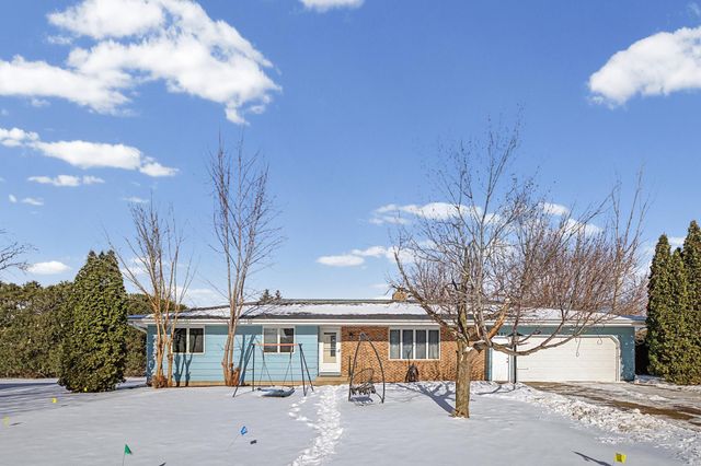 521 Mcdevitt Street, Shakopee, MN 55379