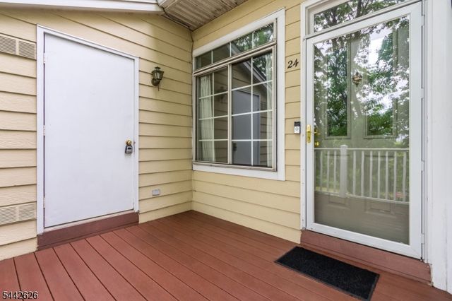 24 Wescott Road 24, Bedminster Twp., NJ 07921
