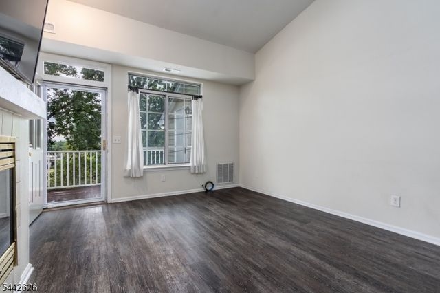 24 Wescott Road 24, Bedminster Twp., NJ 07921