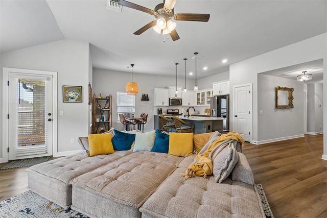 12441 Native Hill Drive, Choctaw, OK 73020
