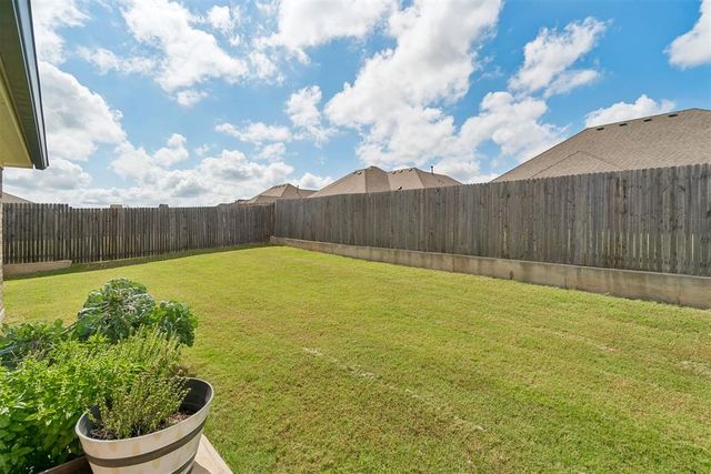 12441 Native Hill Drive, Choctaw, OK 73020