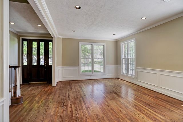 3719 Carlon Street, Houston, TX 77005