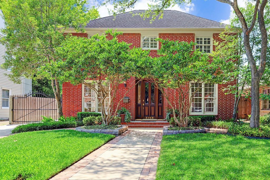 3719 Carlon Street, Houston, TX 77005