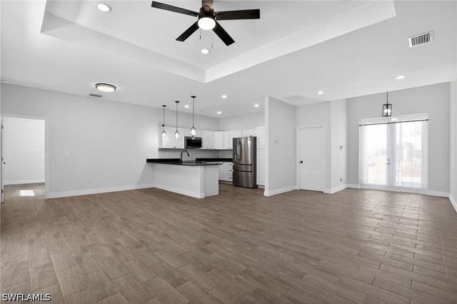 4630 Gene AVE N, Lehigh Acres, FL 33971