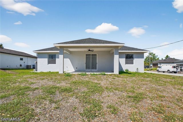 4630 Gene AVE N, Lehigh Acres, FL 33971