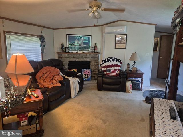 83 MILLER LN, Honey Brook, PA 19344