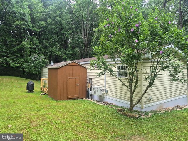 83 MILLER LN, Honey Brook, PA 19344