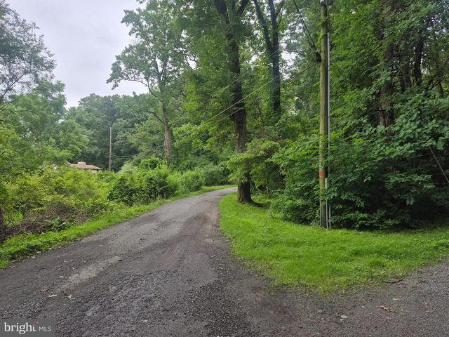 83 MILLER LN, Honey Brook, PA 19344