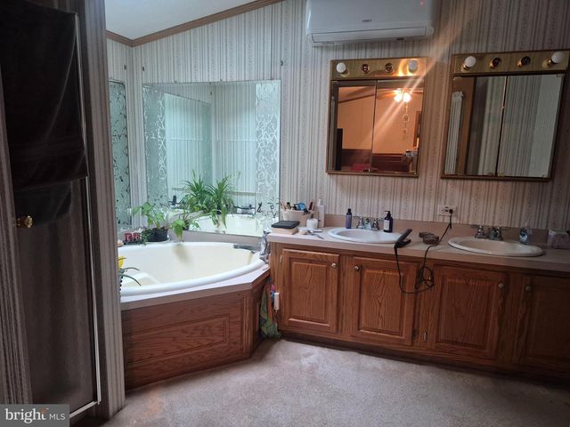 83 MILLER LN, Honey Brook, PA 19344