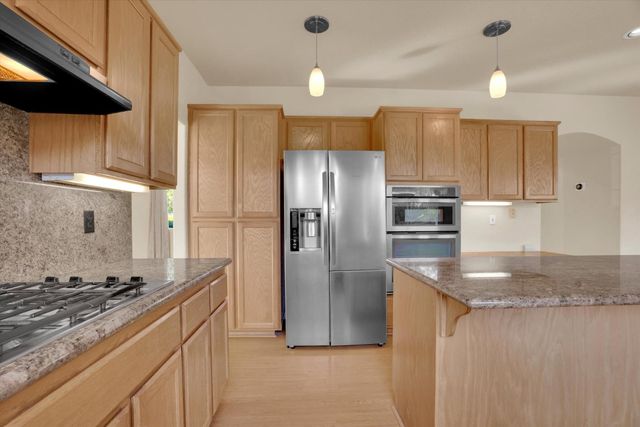 6307 Brook Hollow Cir, Stockton, CA 95219