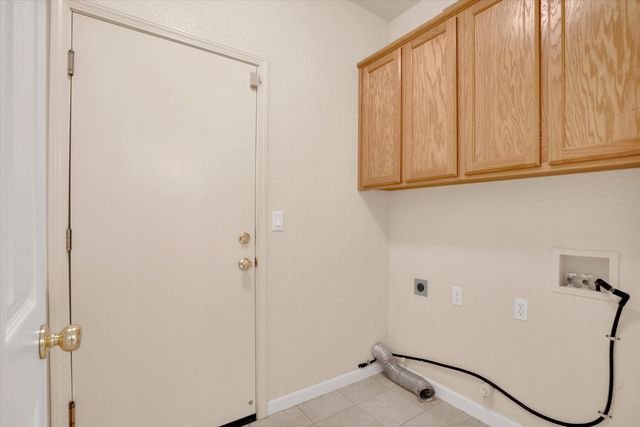 6307 Brook Hollow Cir, Stockton, CA 95219