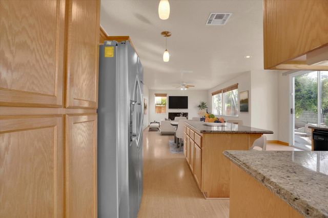 6307 Brook Hollow Cir, Stockton, CA 95219